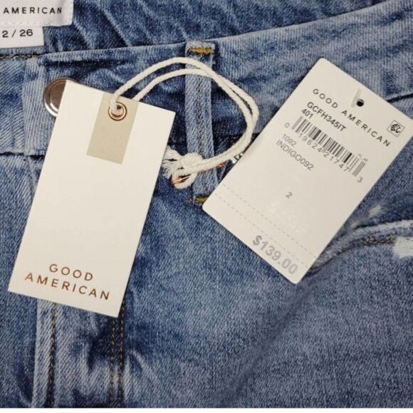 Good American Good Classic Distressed High Rise Jeans NWT 2/26 - Picture 3 of 8